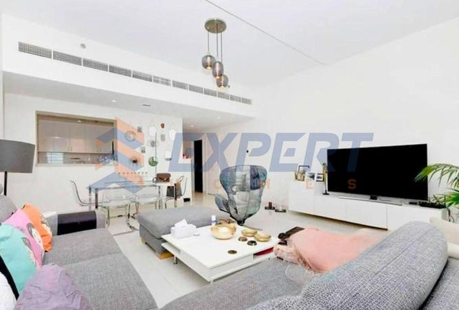 81945728 - Property Image 3