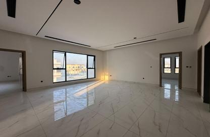 Villa - 5 - 6 for sale in Hoshi - Al Badie - Sharjah
