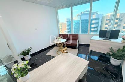 Office Space - Studio - 1 Bathroom for rent in Fatima Mohammad Ahmad Bin Suleiman Building - Al Raffa - Bur Dubai - Dubai