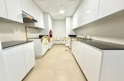 شقة - 2 غرف نوم - 2 حمامات للايجار في إكسبو فيليج ريزيدنسز 4ج - إكسبو فيليج ريزيدنسز 4 - إكسبو فيليج - مدينة اكسبو - دبي
