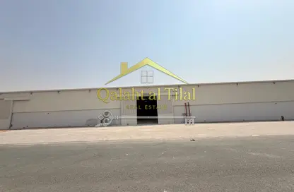 Warehouse - Studio - 3 Bathrooms for rent in Al Sajaa Industrial - Al Sajaa - Sharjah