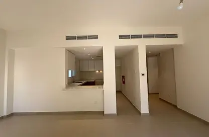 شقة - غرفة نوم - 1 حمام للايجار في مباني الحدائق - الحدائق - دبي