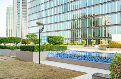 Apartment - 1 Bedroom - 2 Bathrooms for rent in RAK Tower - Marina Square - Al Reem Island - Abu Dhabi