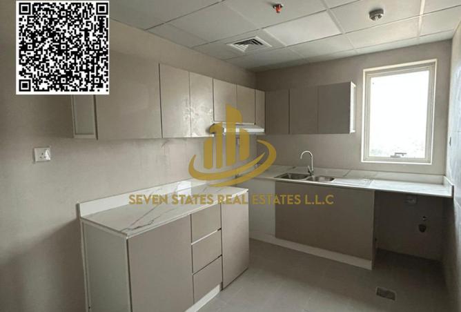 96130199 - Property Image 3