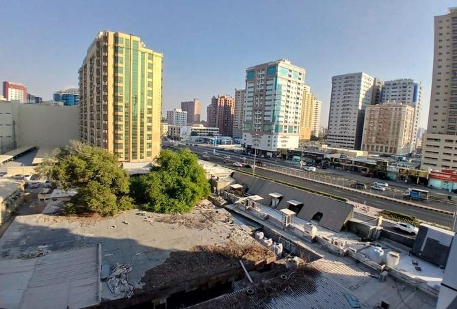 87037443 - صورة العقار 2