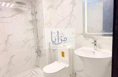 Apartment - 2 - 2 for rent in Paradise Lakes Tower B5 - Paradise Lakes Towers - Emirates City - Ajman Apartment - 2 - 2 for rent in Paradise Lakes Tower B5 - Paradise Lakes Towers - Emirates City - Ajman
