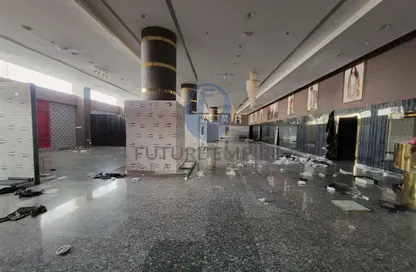 Shop - Studio - 2 Bathrooms for rent in Port Saeed - Deira - Dubai