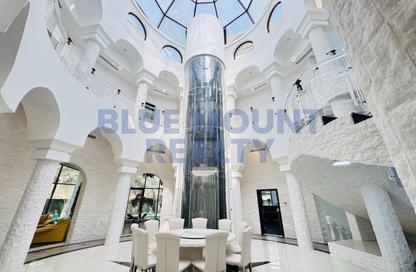 Villa - 7+ Bedrooms - 7+ Bathrooms for rent in Sector E - Emirates Hills - Dubai