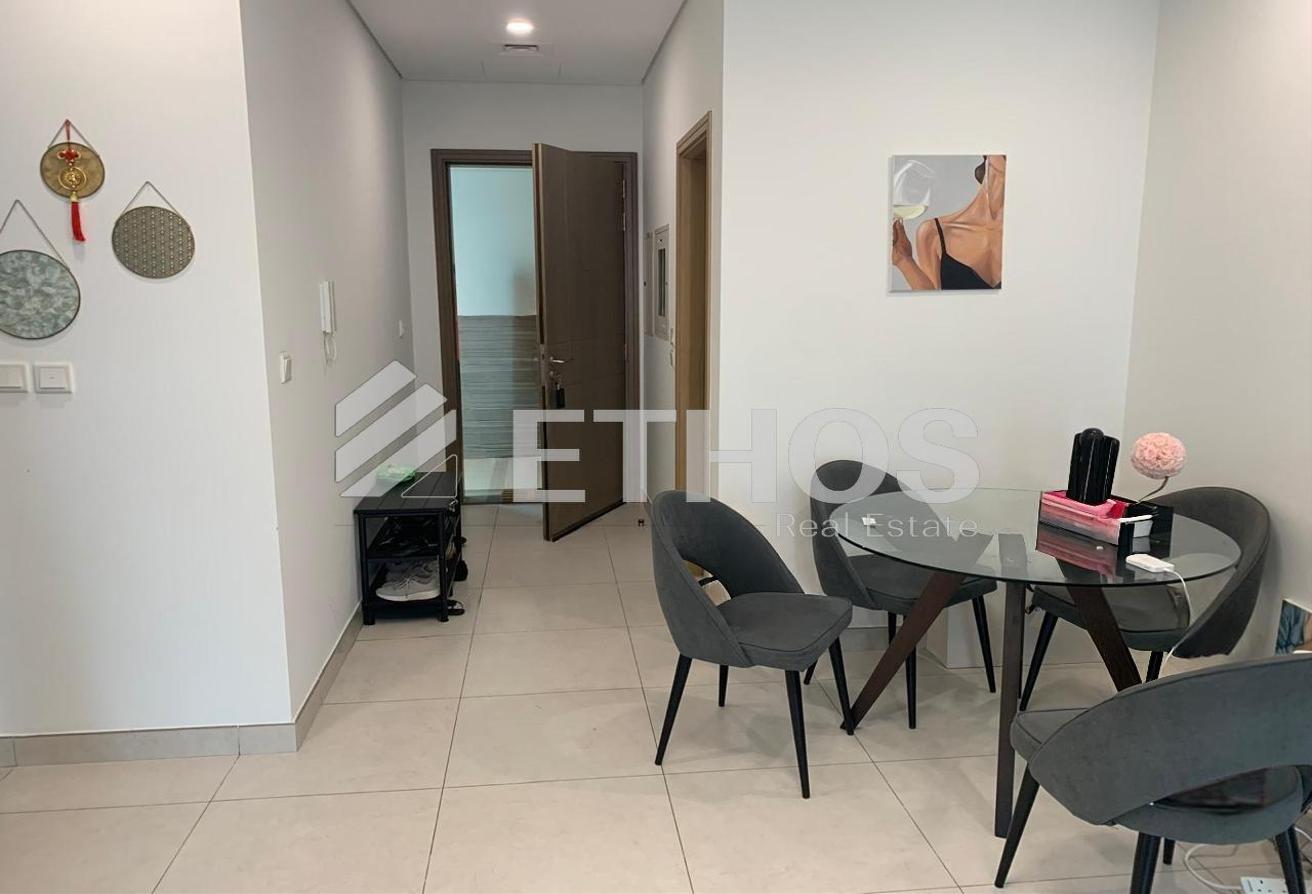 Fully Furnished | Spacious | Burj Khalifa View photo 5