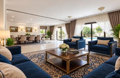 Villa - 4 - 5 for rent in Splendour Villas - Al Safa 1 - Al Safa - Dubai