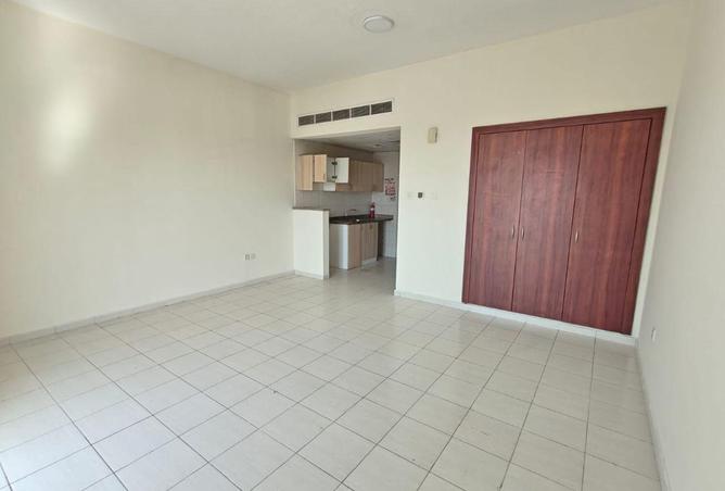 70701777 - Property Image 2