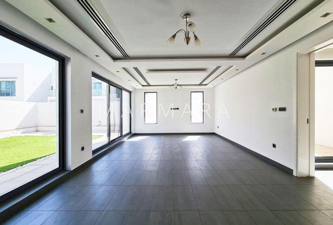 83210871 - Property Image 2