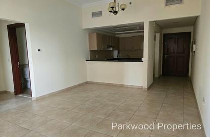 Apartment - 1 - 2 for rent in European - Canal Residence - Dubai Sports City - Dubai Apartment - 1 - 2 for rent in European - Canal Residence - Dubai Sports City - Dubai