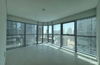 Apartment - 3 Bedrooms - 4 Bathrooms for rent in Radiant Square - City Of Lights - Al Reem Island - Abu Dhabi