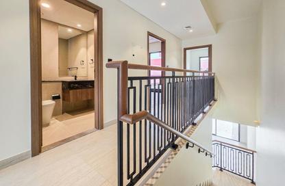 Townhouse - 3 - 3 for rent in Portofino - Damac Lagoons - Dubai