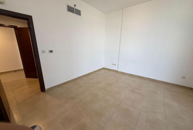 89211340 - Property Image 2