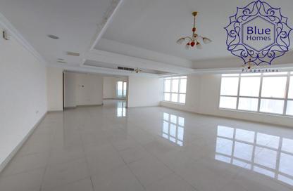 Apartment - 4 Bedrooms - 4 Bathrooms for rent in Al Salam Tower - Al Khan Lagoon - Al Khan - Sharjah Apartment - 4 Bedrooms - 4 Bathrooms for rent in Al Salam Tower - Al Khan Lagoon - Al Khan - Sharjah