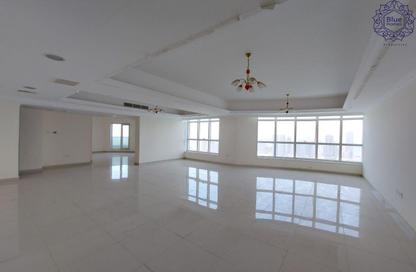 Apartment - 4 Bedrooms - 4 Bathrooms for rent in Al Salam Tower - Al Khan Lagoon - Al Khan - Sharjah