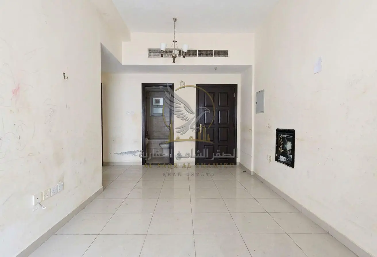 136566998 - Property Main Image
