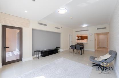Apartment - 1 - 2 for rent in Golden Mile 3 - Golden Mile - Palm Jumeirah - Dubai