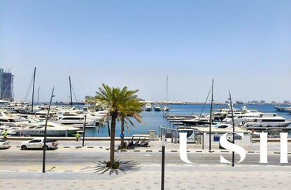 Apartment - 2 - 2 for rent in Seagate Building 3 - Seagate - Mina Rashid - Dubai