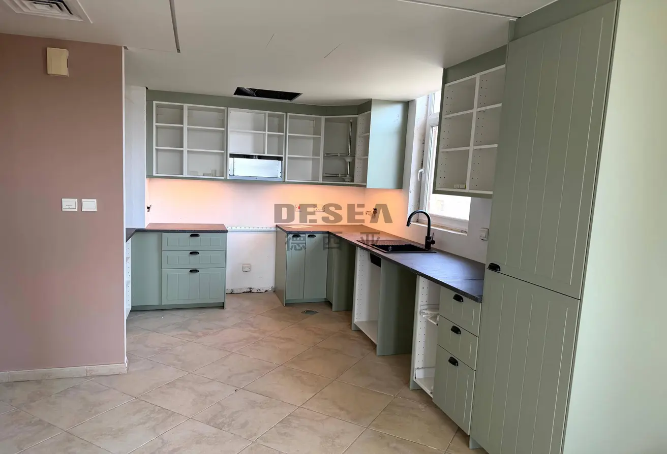 155997878 - Property Main Image