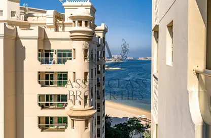 Apartment - 3 Bedrooms - 4 Bathrooms for sale in Al Basri - Shoreline Apartments - Palm Jumeirah - Dubai