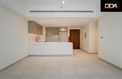 Apartment - 2 Bedrooms - 2 Bathrooms for rent in Al Jazi 4 - Madinat Jumeirah Living - Umm Suqeim - Dubai