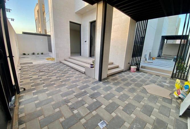 53164767 - Property Image 3