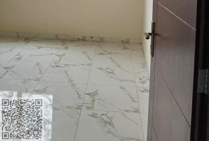 79001289 - Property Image 2