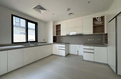 Villa - 4 - 6 for rent in Jebel Ali Village Villas - Jebel Ali Village - Jebel Ali - Dubai