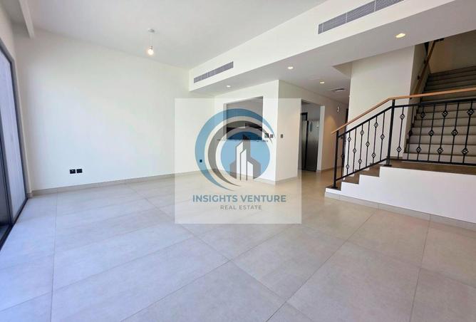 137015420 - Property Main Image