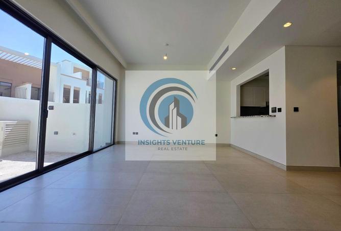 137015420 - Property Image 2