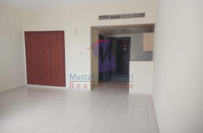 Apartment - Studio - 1 Bathroom for rent in Building L03 - Greece Cluster - International City - Dubai