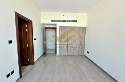Apartment - 2 Bedrooms - 3 Bathrooms for rent in Jumeirah Garden City - Al Satwa - Dubai