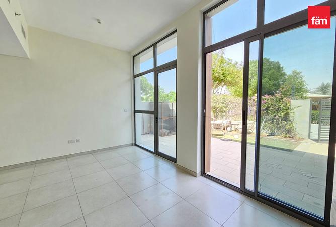 141919597 - Property Image 3