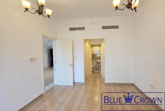 118606742 - Property Image 3