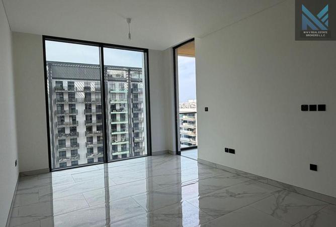 75401130 - Property Image 2