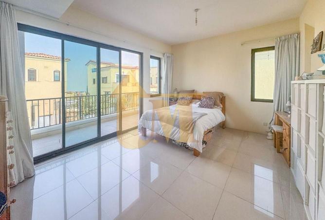 63255198 - Property Image 3