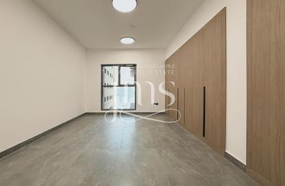 Apartment - 3 Bedrooms - 4 Bathrooms for rent in Riviera Tower - Al Khan Corniche - Al Khan - Sharjah