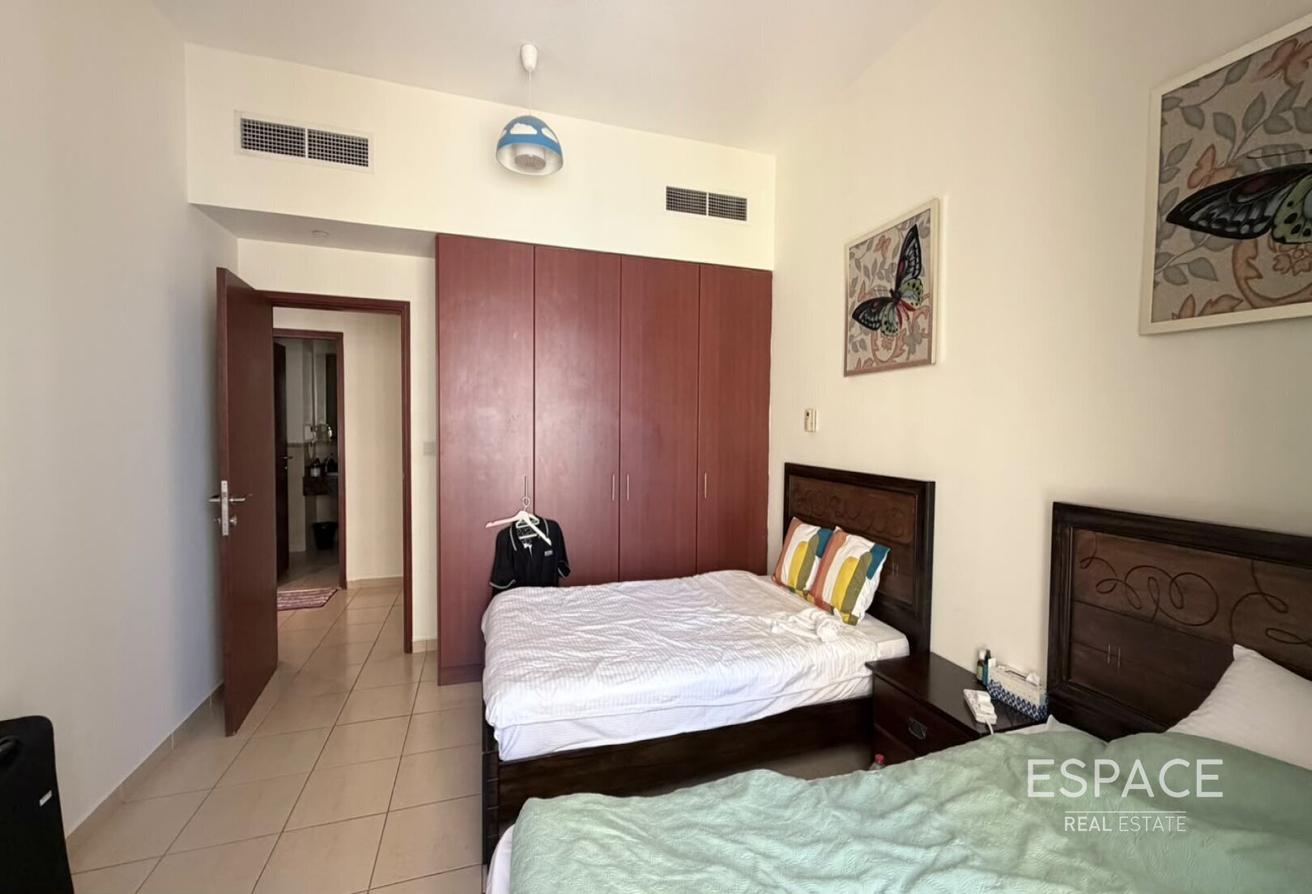 Furnished | Partial Sea View | Available photo 10