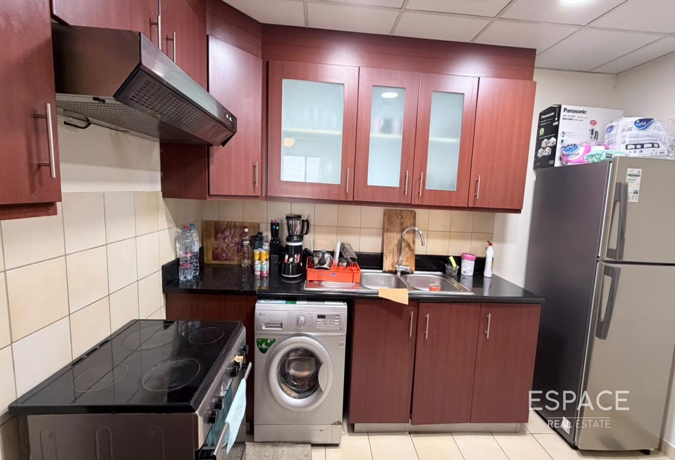 Furnished | Partial Sea View | Available photo 7