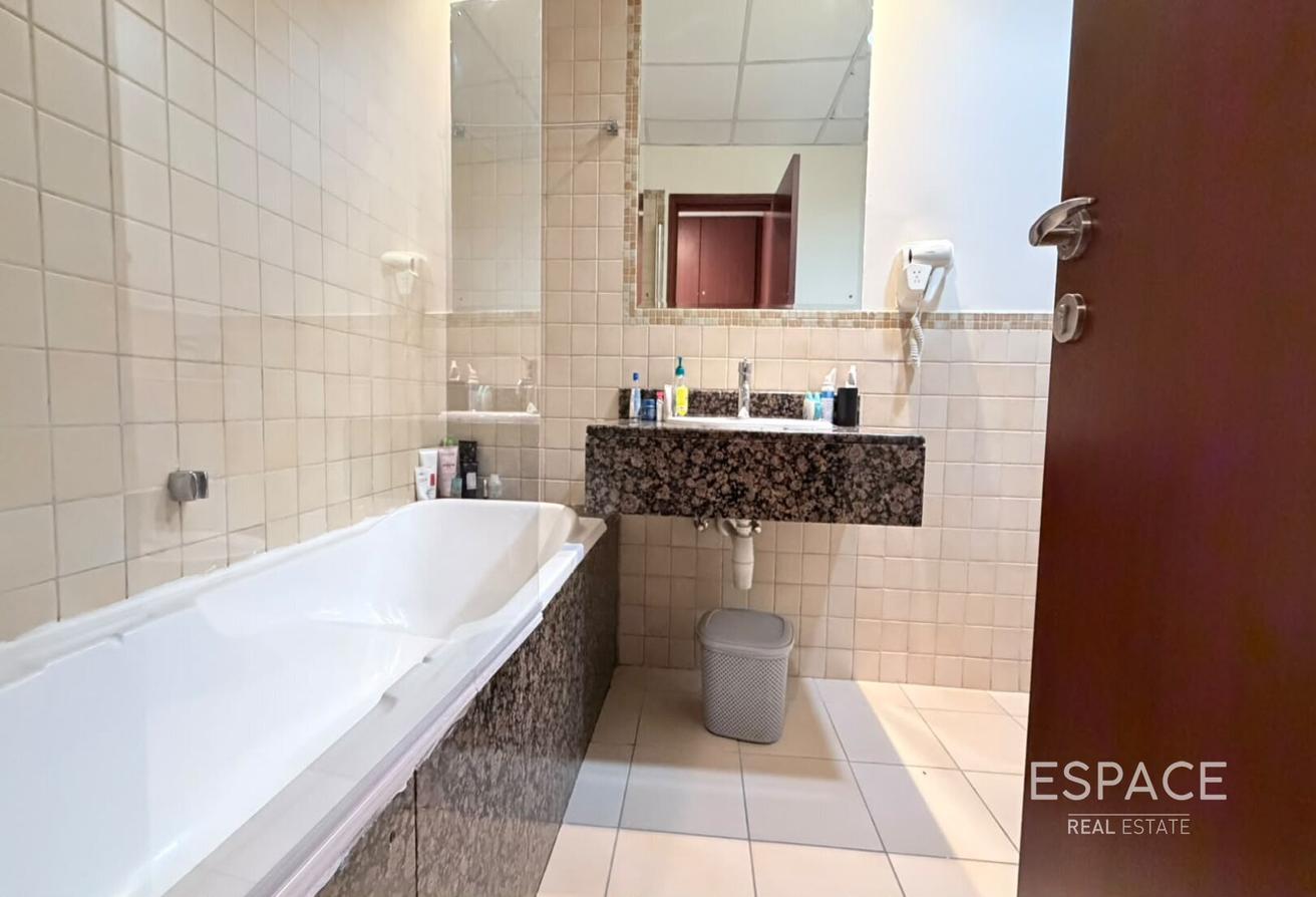 Furnished | Partial Sea View | Available photo 16