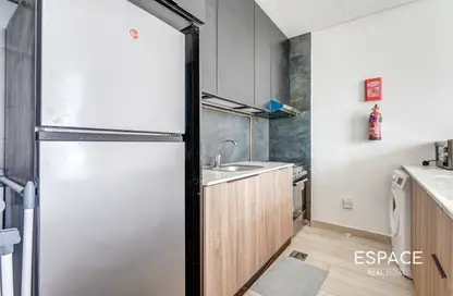 Apartment - 1 Bathroom for rent in Regina Tower - District 12 - Jumeirah Village Circle - Dubai