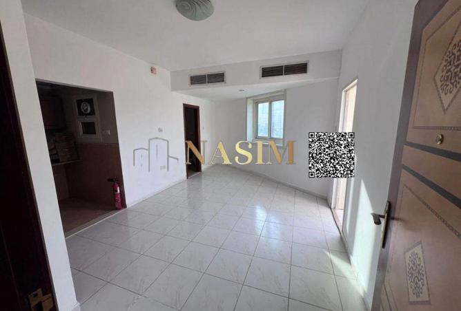 77376439 - Property Image 2