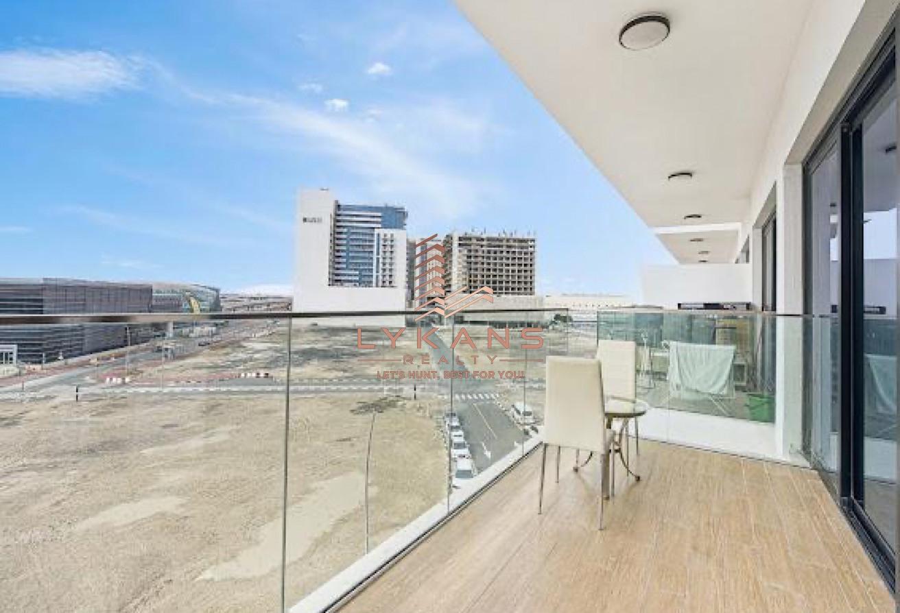 Modern Apartment | Fully Upgraded | Near To Metro photo 7
