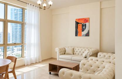 Apartment - 1 - 1 for rent in Jamal Abdul Nasser Street - Al Majaz - Sharjah Apartment - 1 - 1 for rent in Jamal Abdul Nasser Street - Al Majaz - Sharjah
