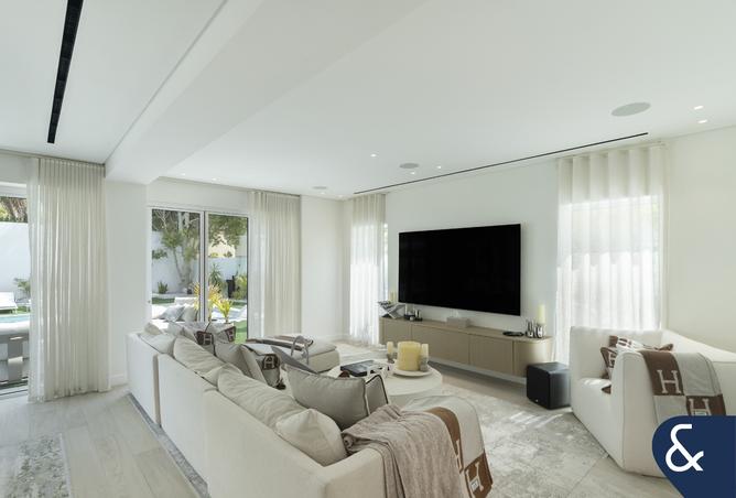 127044707 - Property Image 3