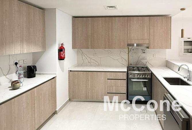 94014022 - Property Image 2