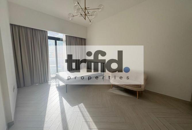 2P5UdBLgkSW - Property Main Image